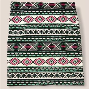 H&M Patterned Mini Skirt